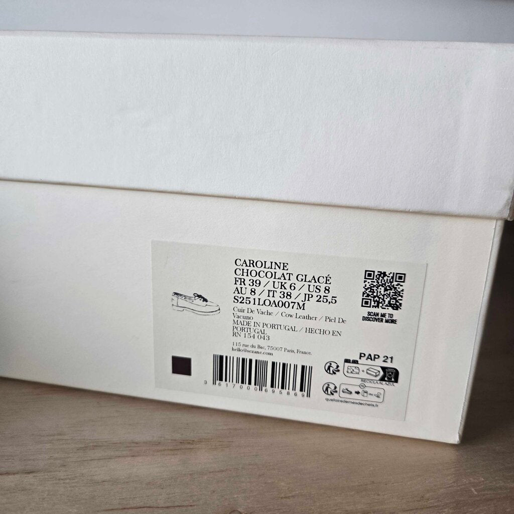 SE'ZANE caroline loafer retail 215.00 SZ 39 = 8