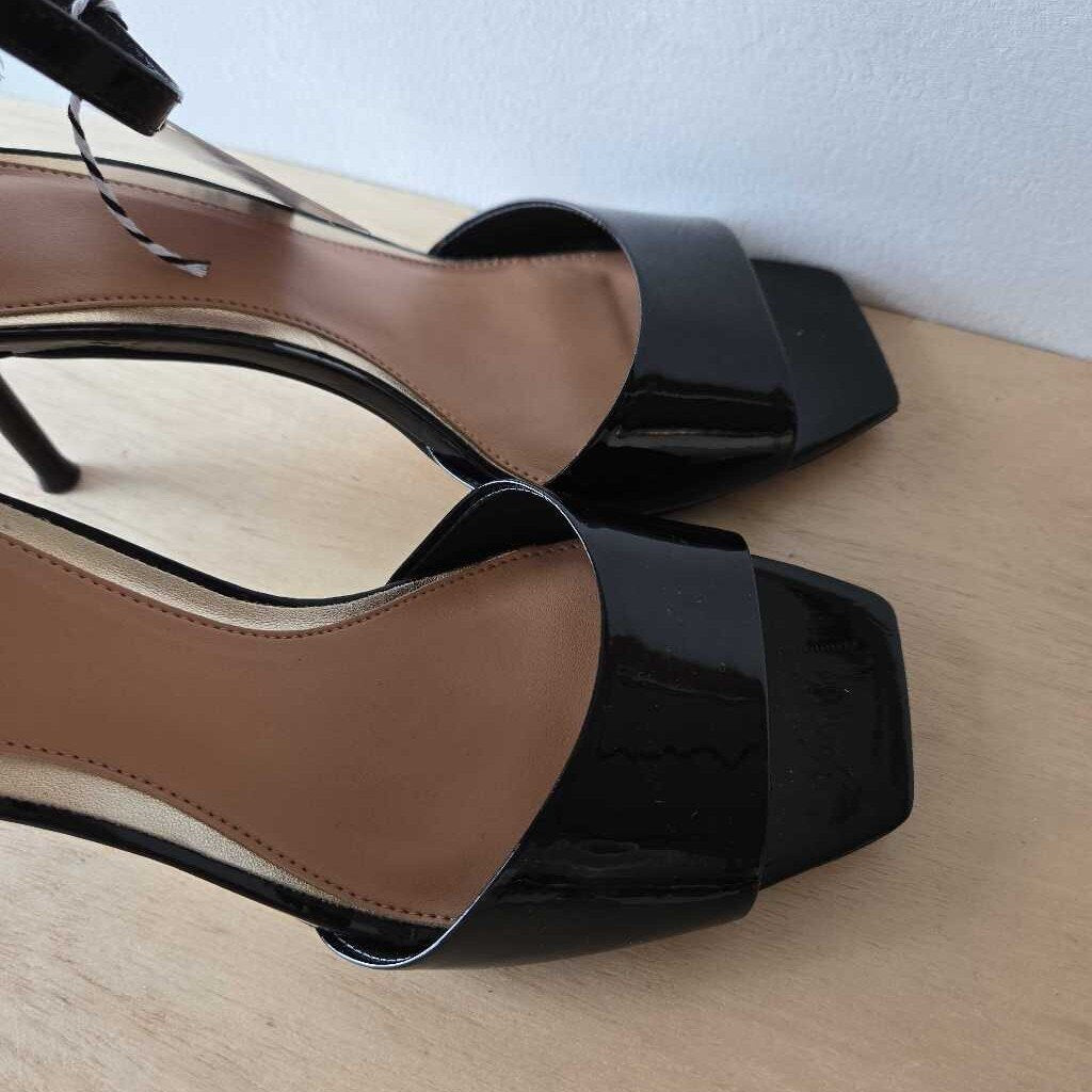 VINCE CAMUTO SZ 10