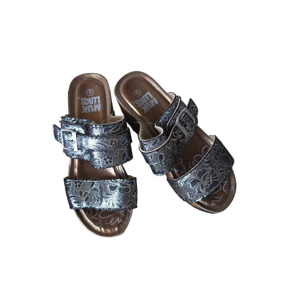 MUK LUKS SZ 6