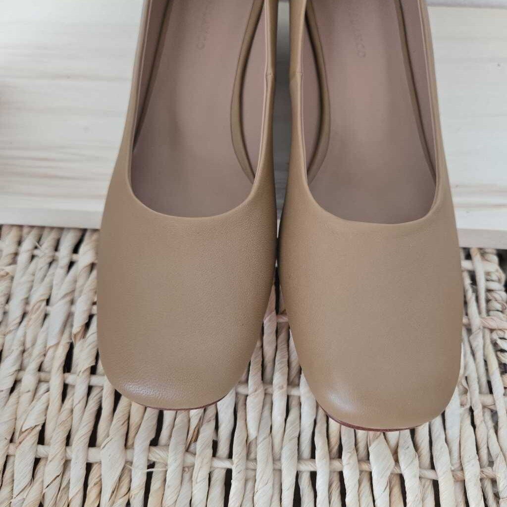 HUMA BLANCO LUISA retail 280.00 SZ 40 = 9.5/10