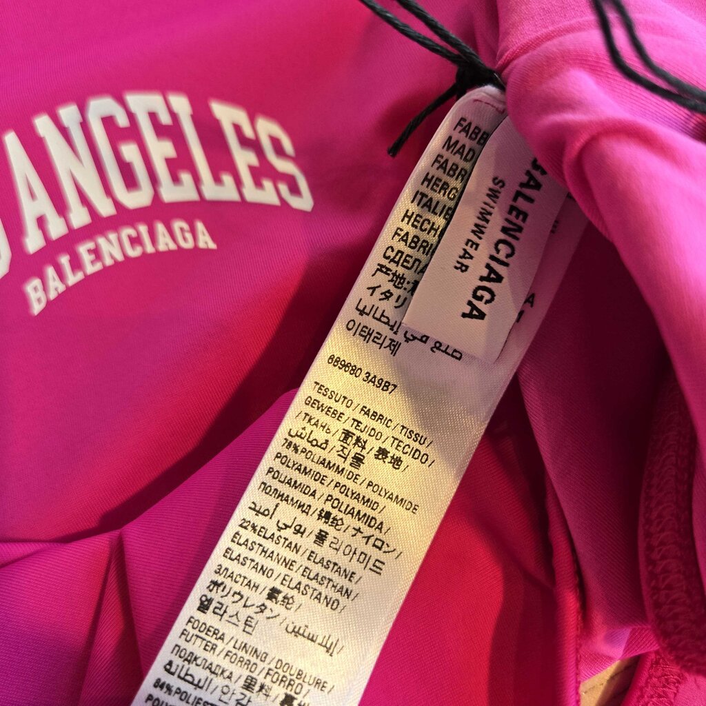 BALENCIAGA FUSHIA SWIM SZ MEDIUM new 595.00