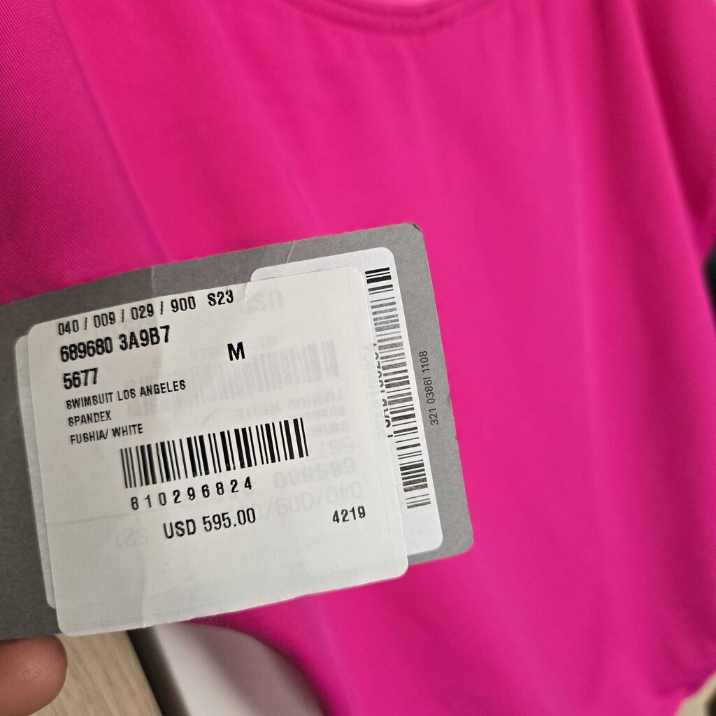 BALENCIAGA FUSHIA SWIM SZ MEDIUM new 595.00