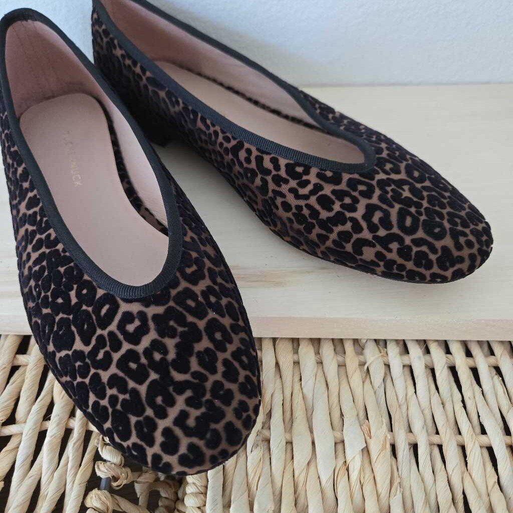 TUCKERNUCK SZ 7