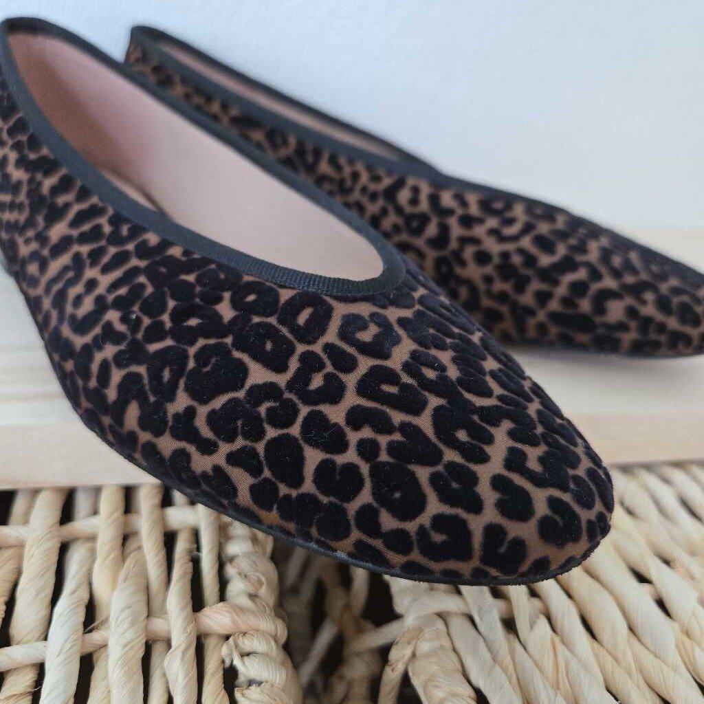 TUCKERNUCK SZ 7