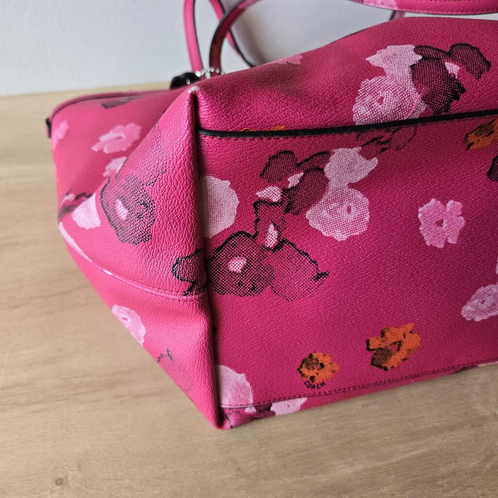 COACH LARGE CITY ZIP