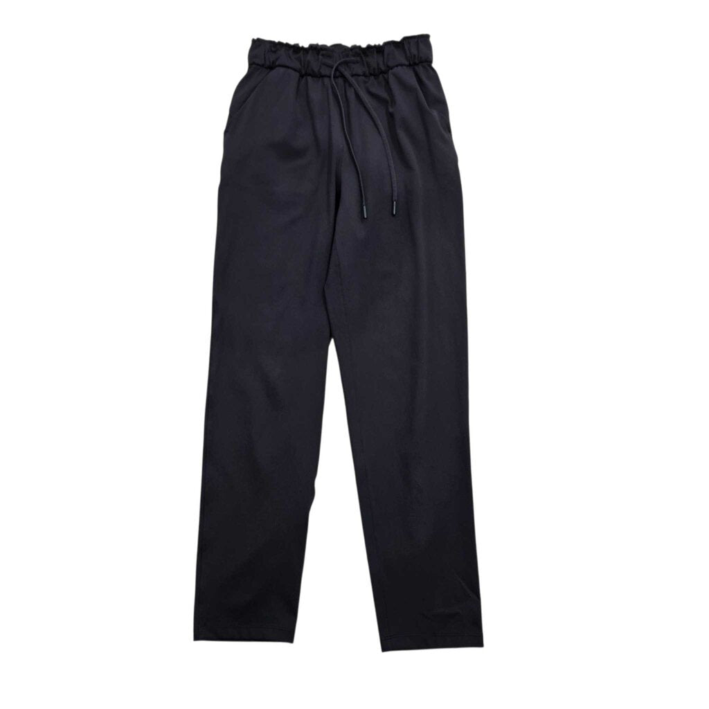 LULULEMON SZ 4 A