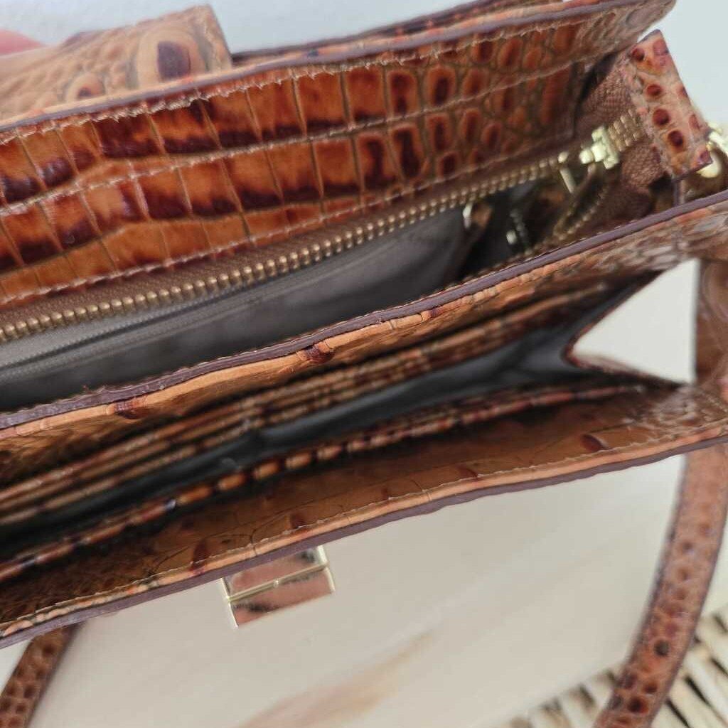 BRAHMIN ALENA
