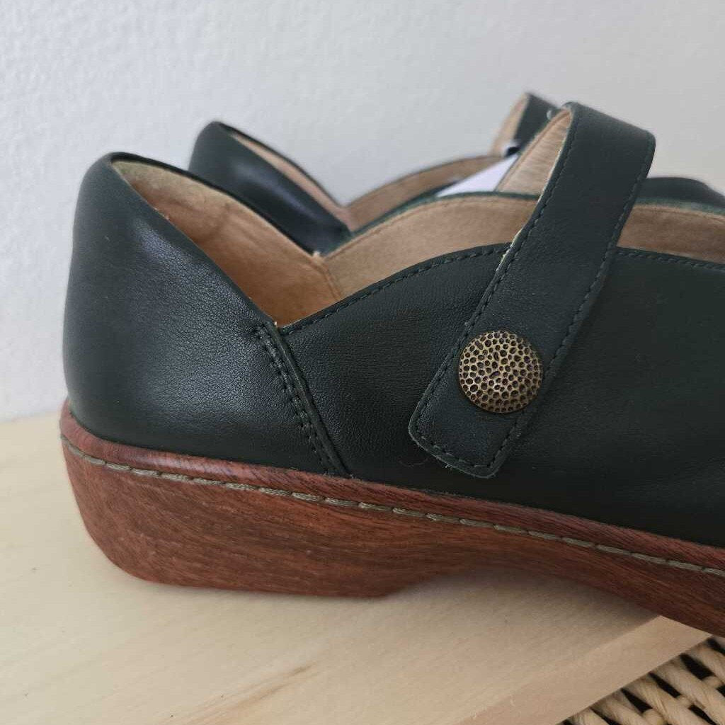ALEGRIA OPHELIAH SZ 40 = US 9.5/10 new 140.00
