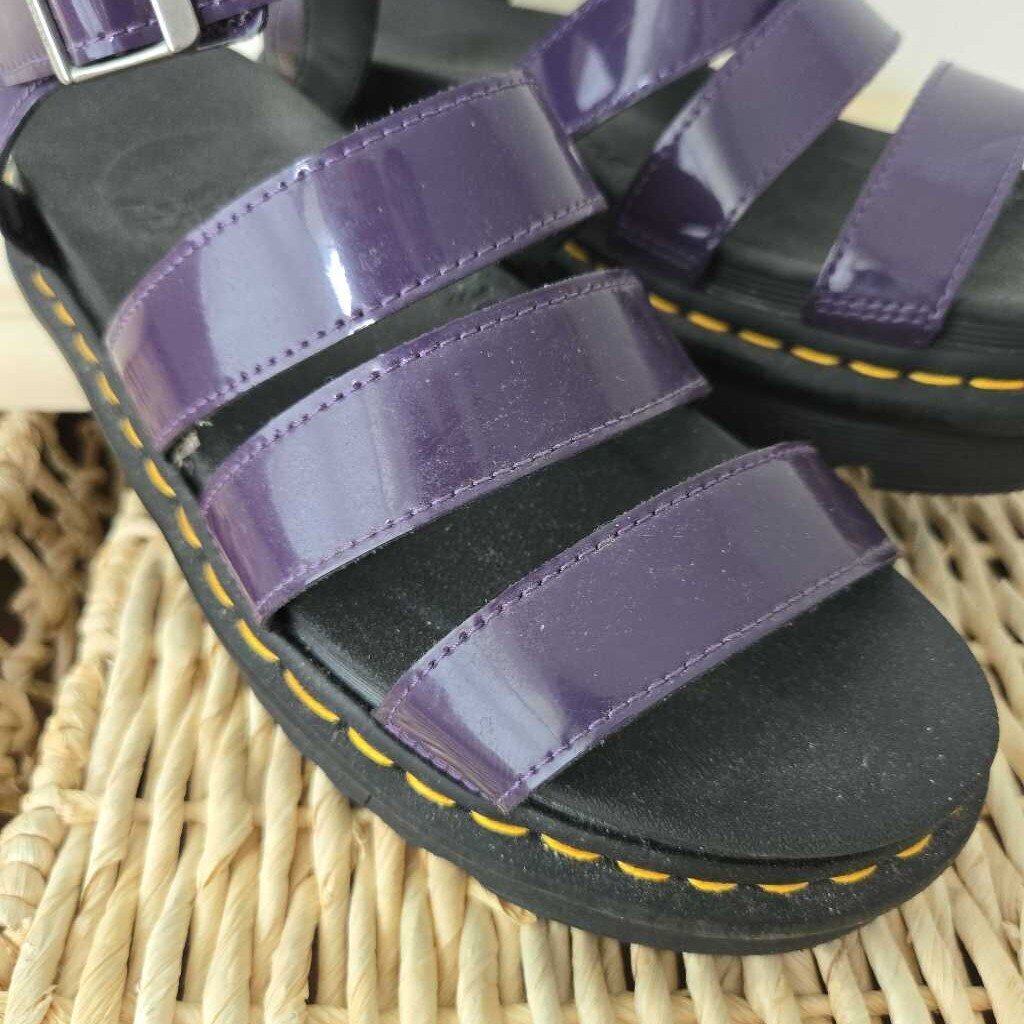 DR. MARTENS SZ 7