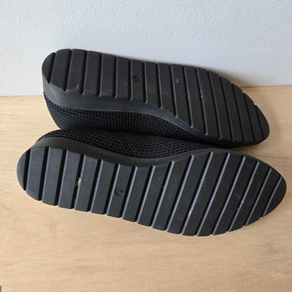 EILEEN FISHER SZ 6