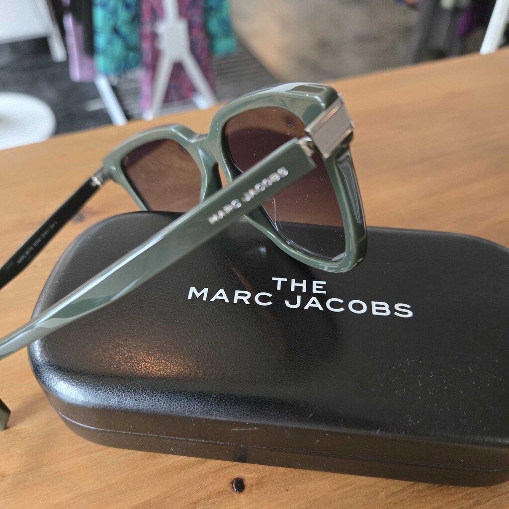 MARC JACOBS 567/S retail 175.00