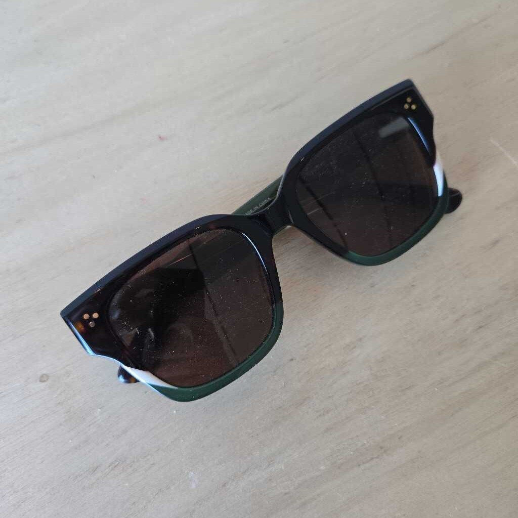 TOMS MADISON sunnies