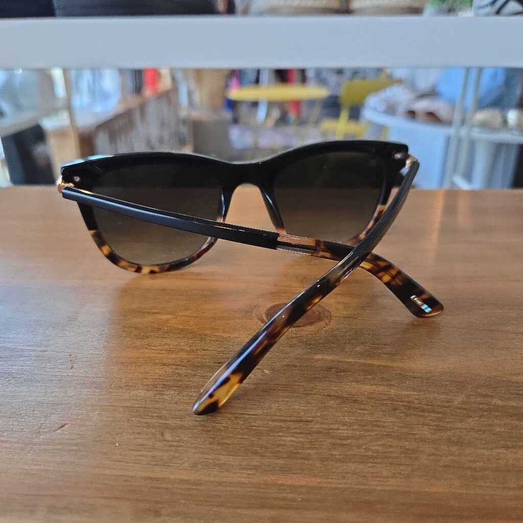 TOMS VICTORIA sunnies