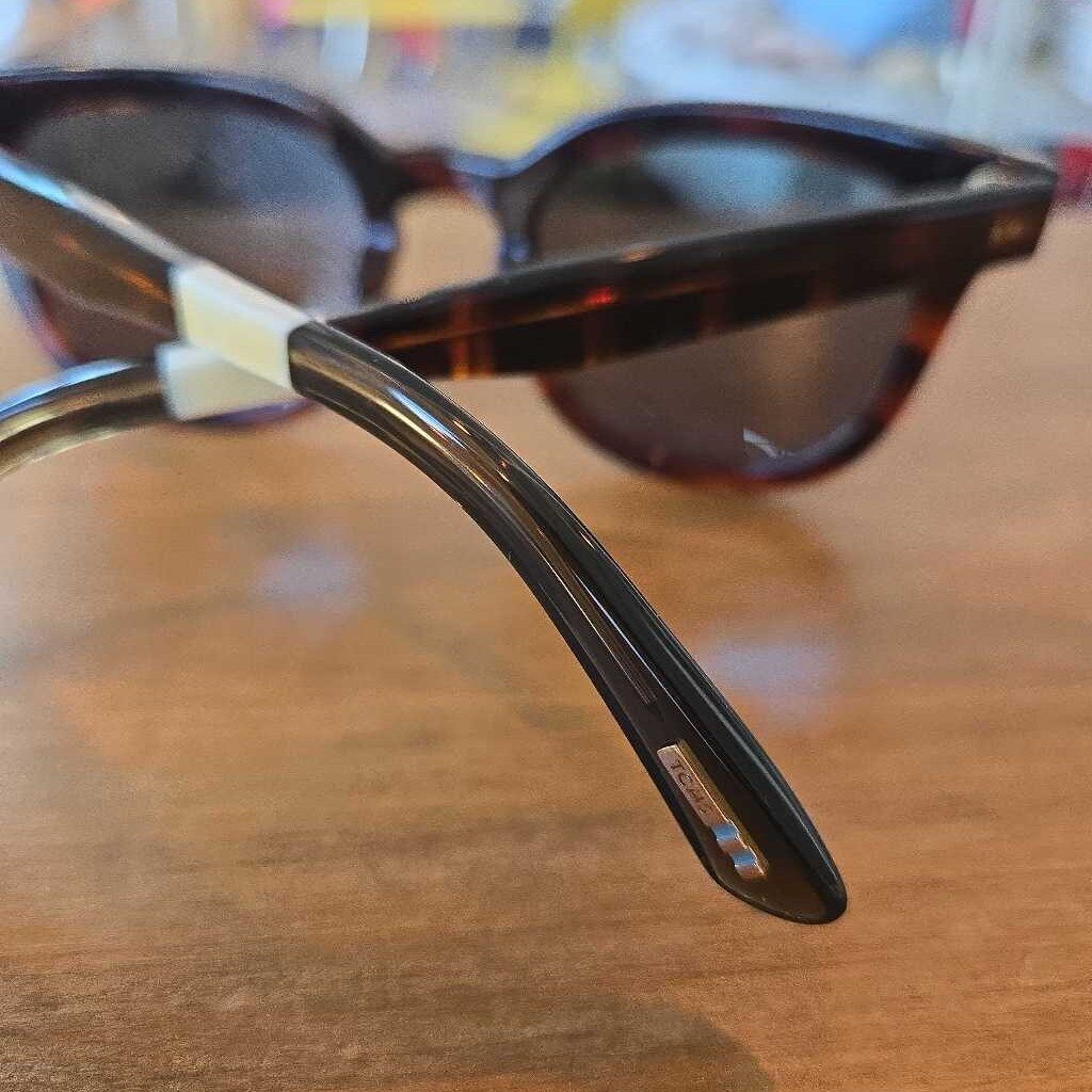 TOMS VENICE sunnies