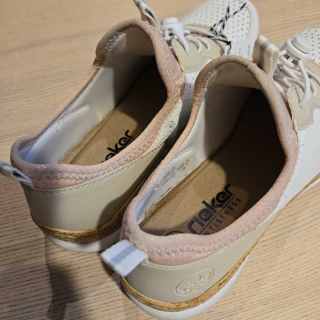 RIEKER SZ 41 = 9