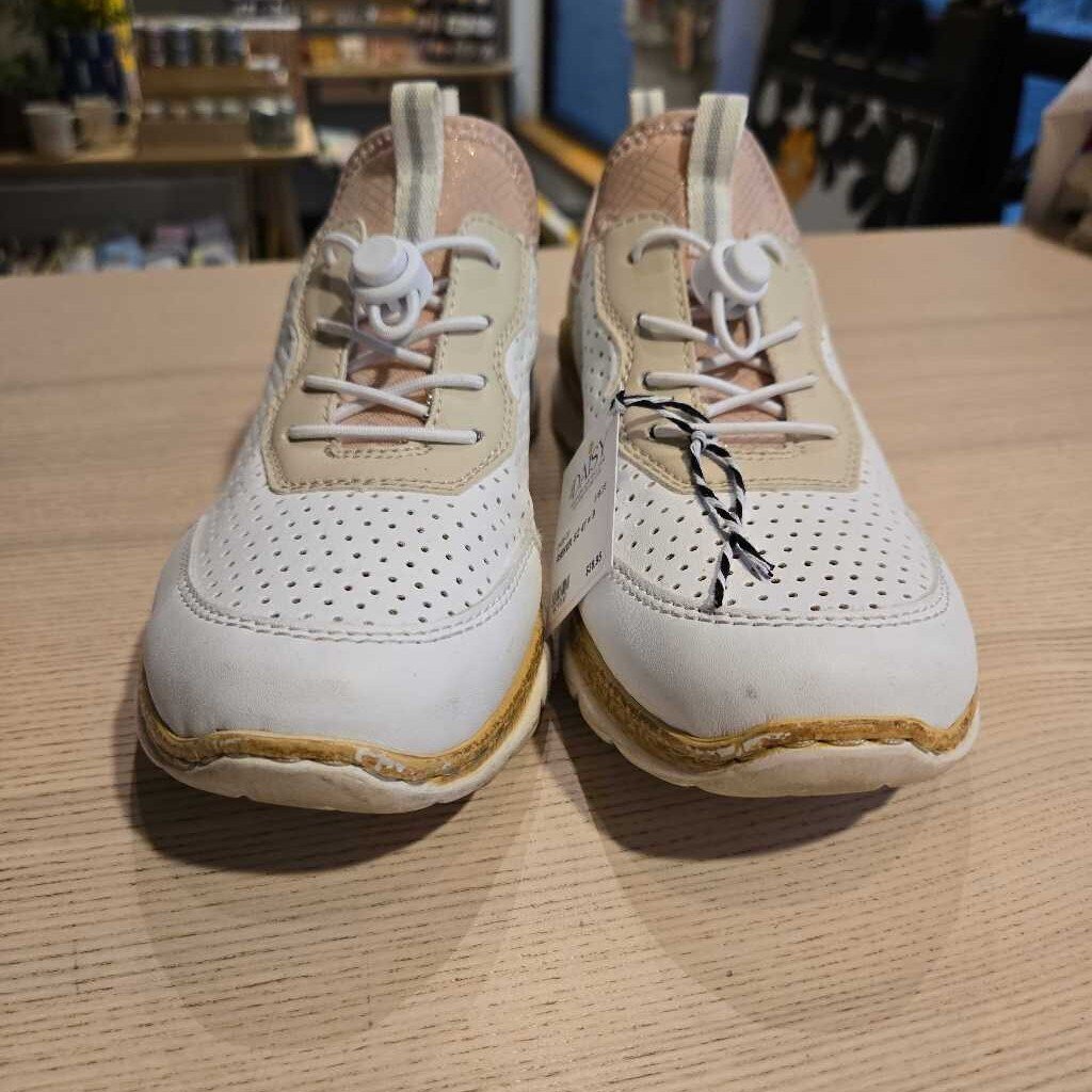 RIEKER SZ 41 = 9