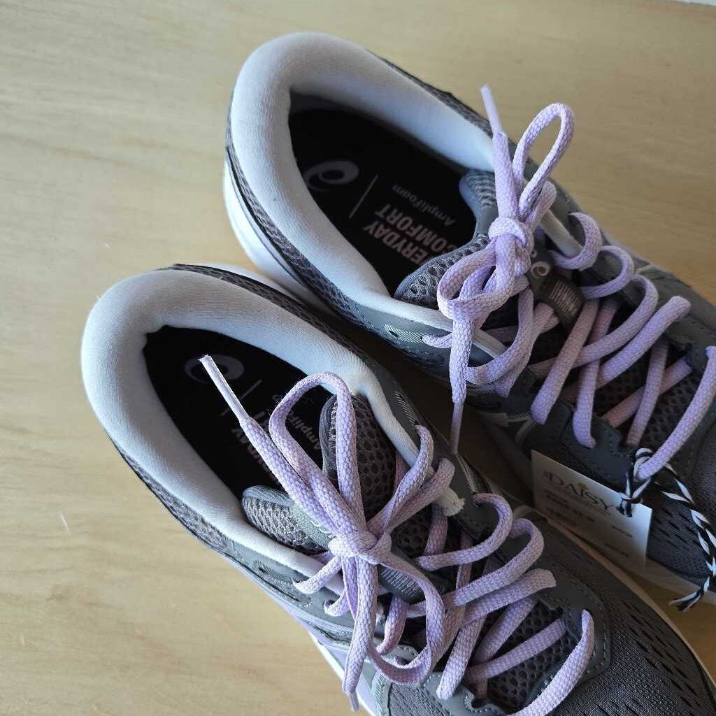 ASICS SZ 10