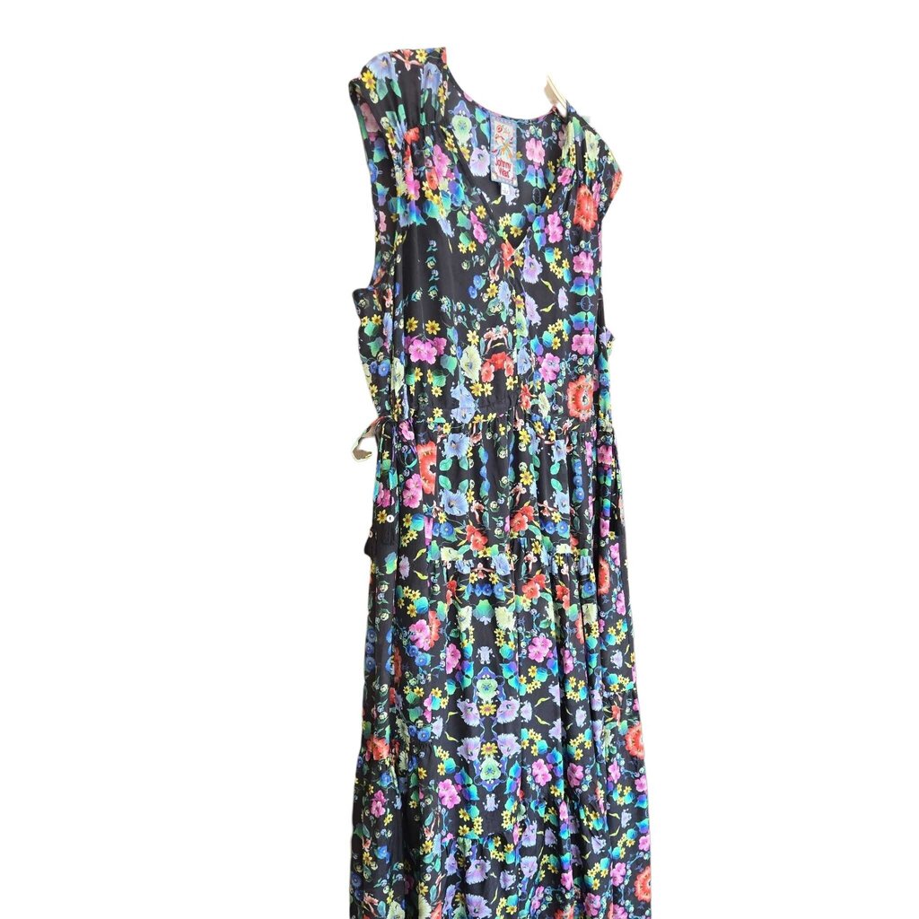 JOHNNY WAS 2 PIECE retail 428.00 W