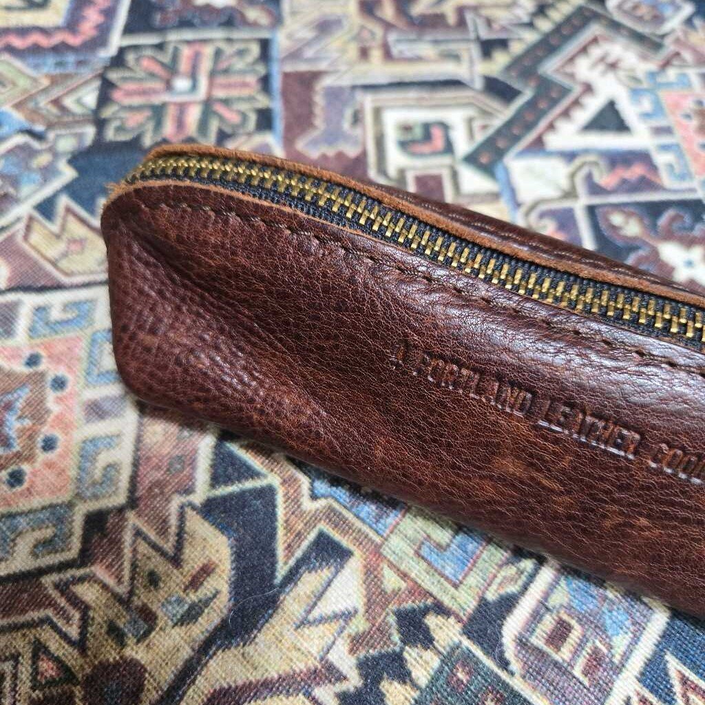 PORTLAND cosmetic case