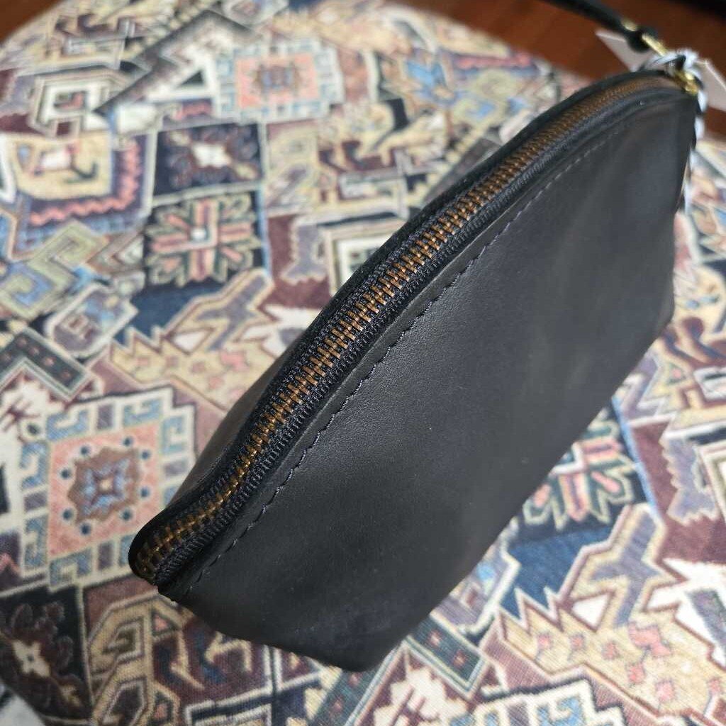 PORTLAND cosmetic case
