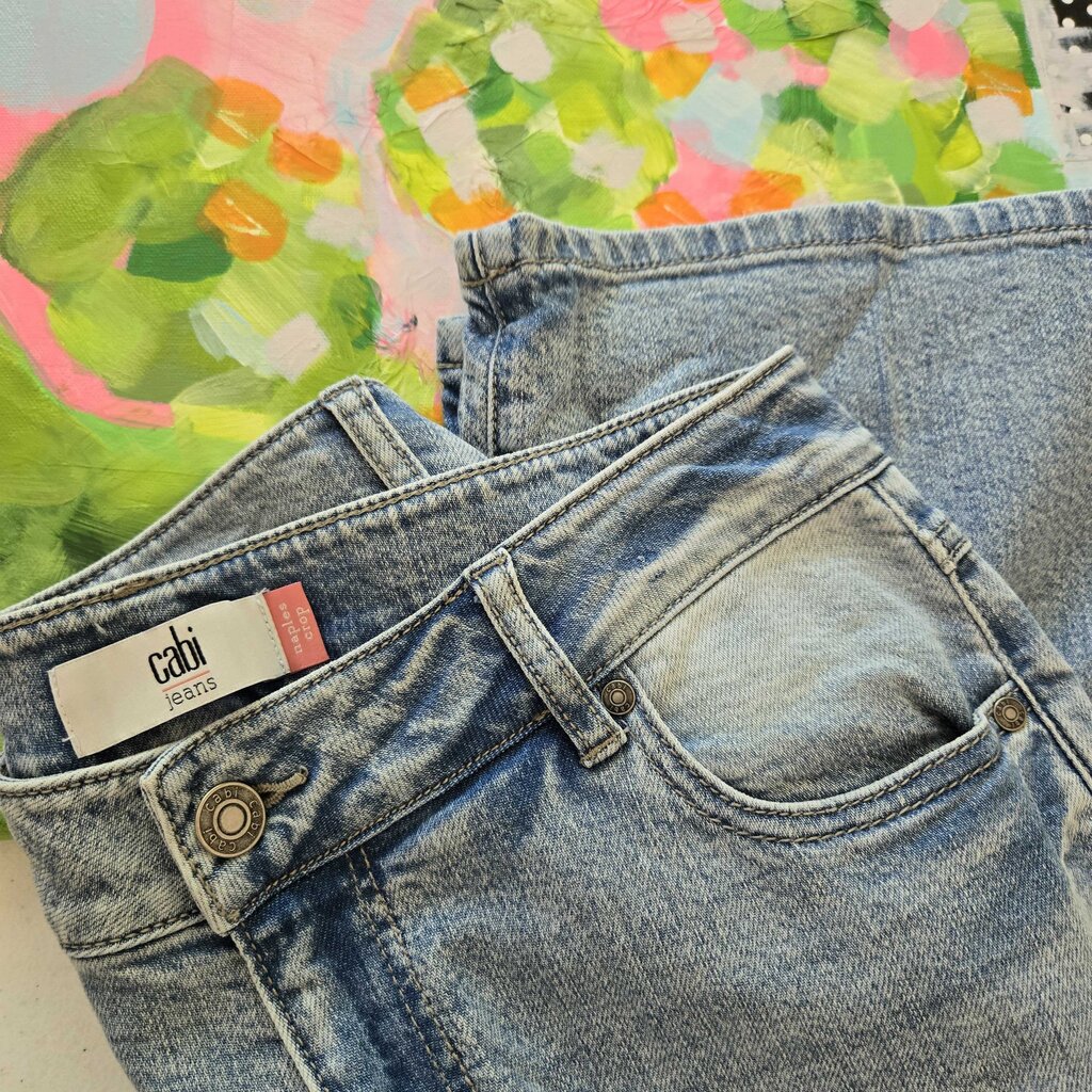 CABI NAPLES CROP nwot 149.00 SZ 4 W