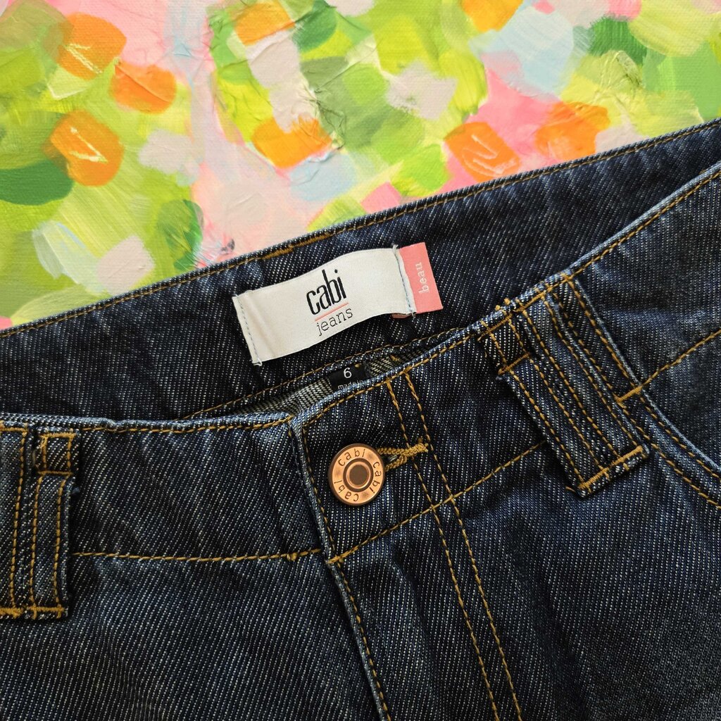 CABI BEAU JEANS SZ 6 LONG retail 159.00 w