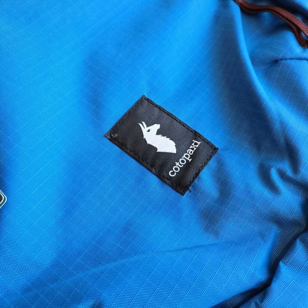 COTOPAXI TODO convertible NWT retail 120.00