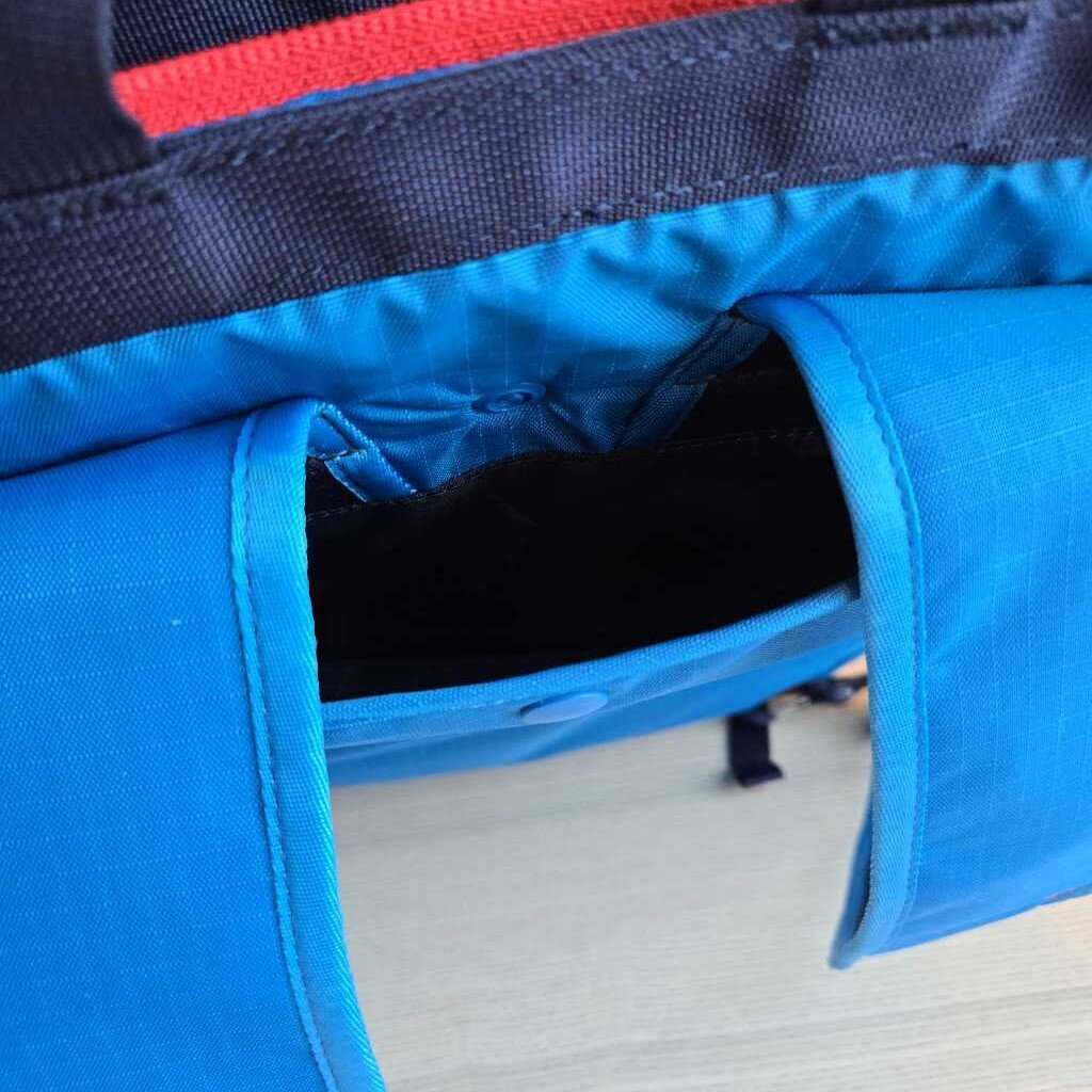 COTOPAXI TODO convertible NWT retail 120.00