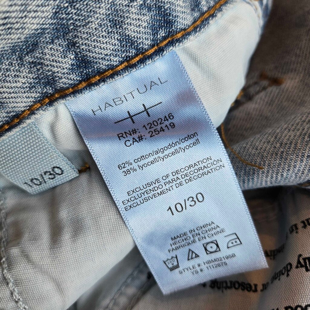 HABITUAL SZ 10 new 119.00 B2