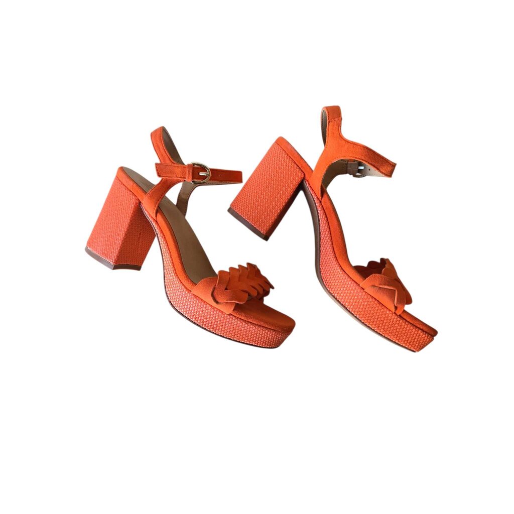 NATURALIZER SZ 6