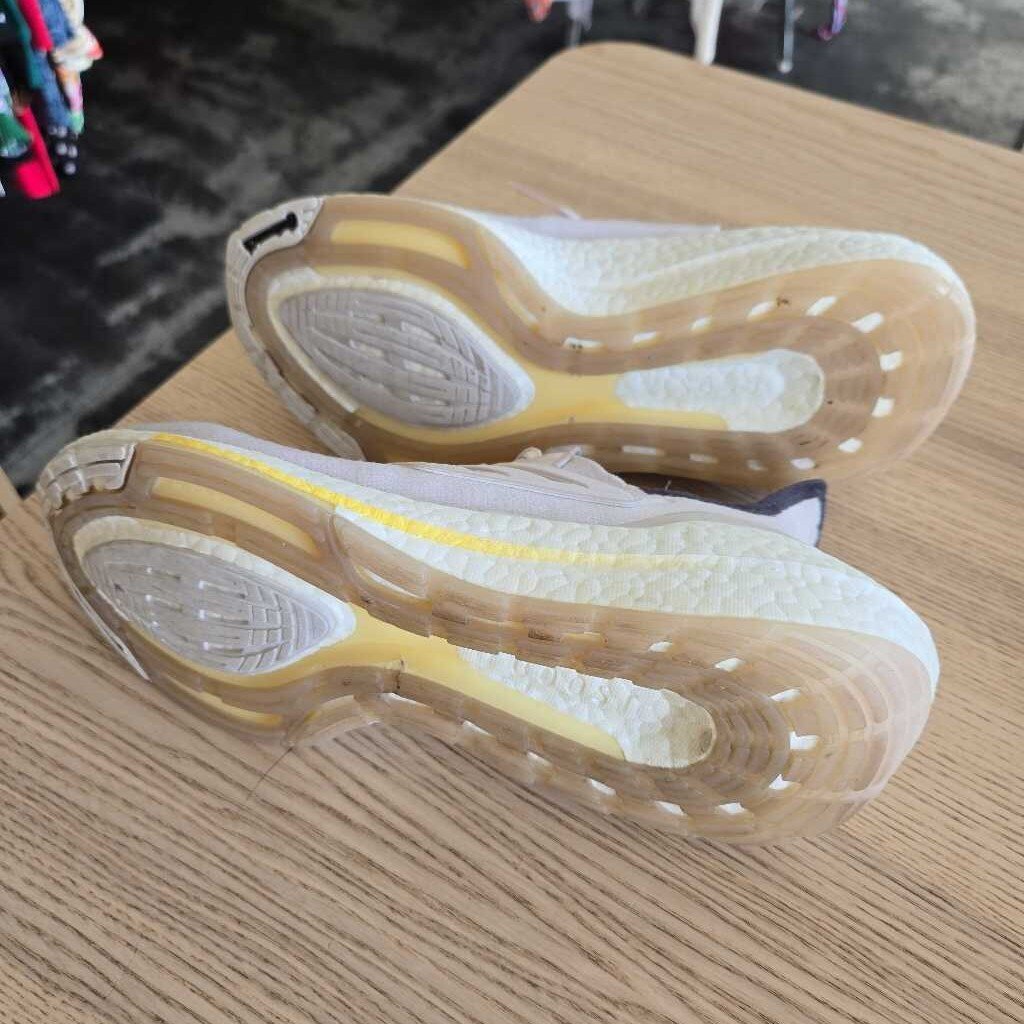 ADIDAS ULTRABOOST 21 SZ 9.5