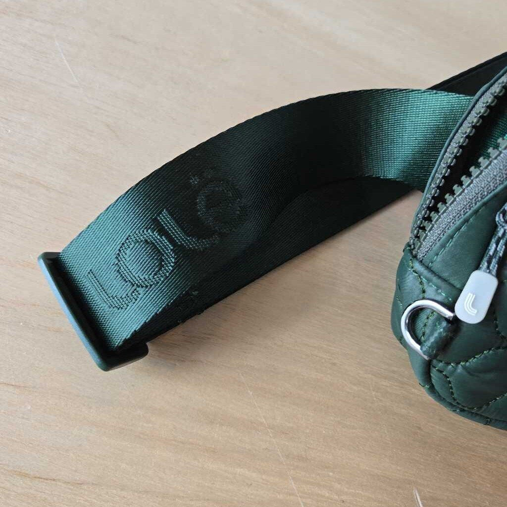 LOLE QUILTED GREEN SLING