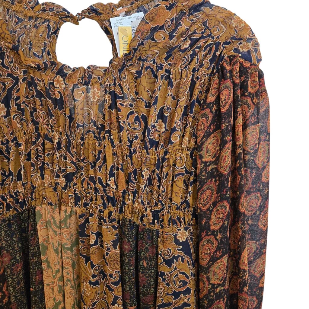 FREE PEOPLE SZ MED/LARGE B2