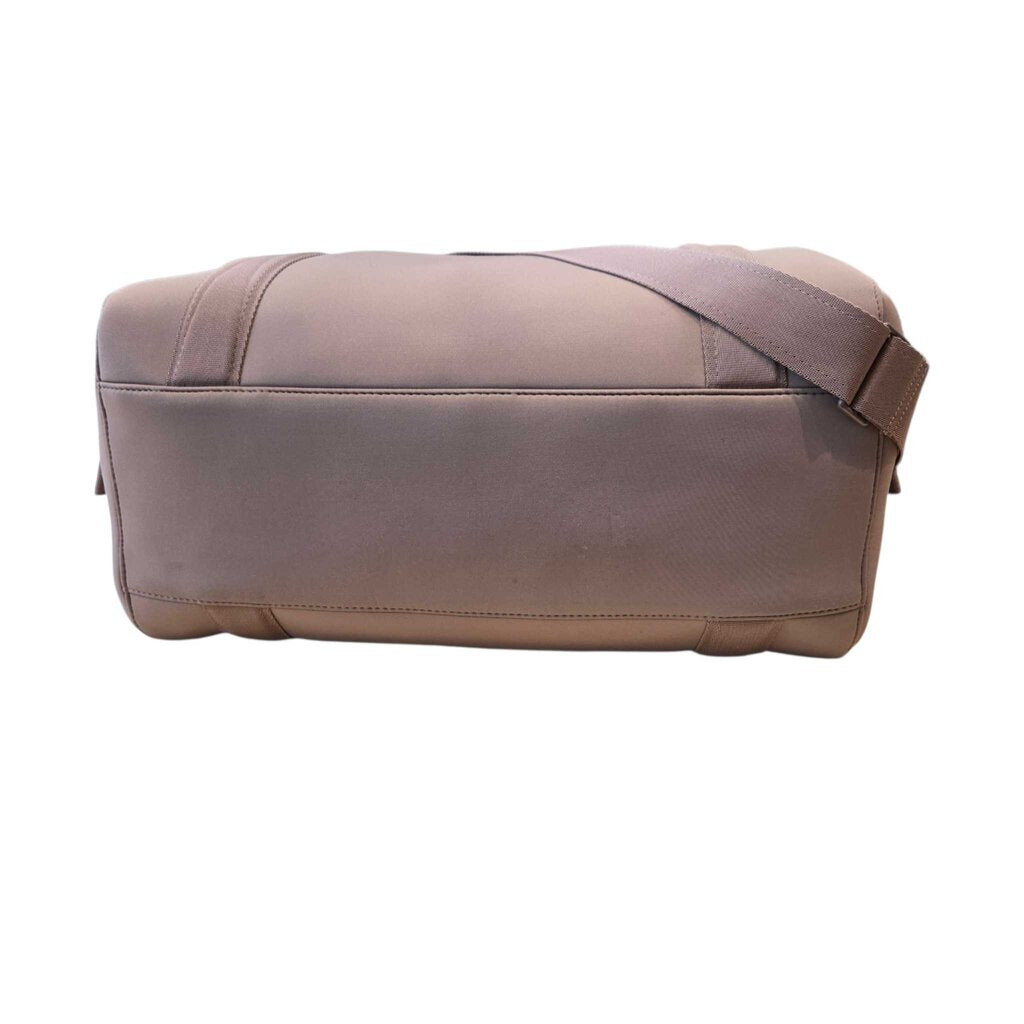 DAGNE DOVER Landon neoprene Carryall retail 240.00