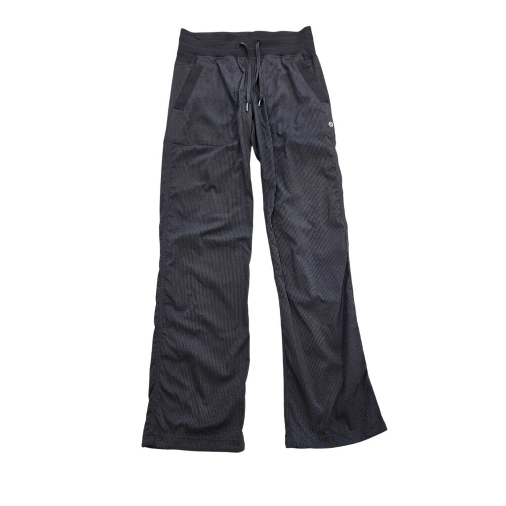 LULULEMON SZ 4 SMALL A