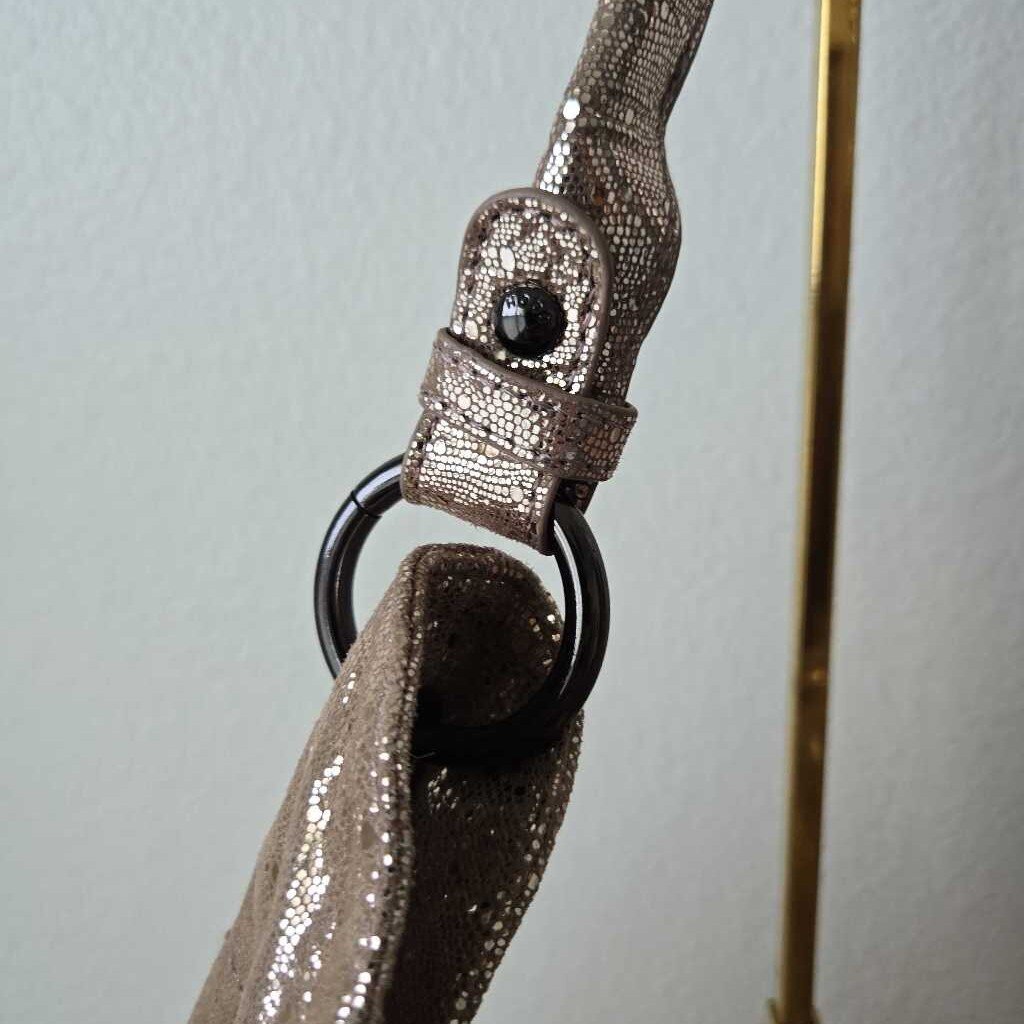 METALLIC LEATHER HOBO