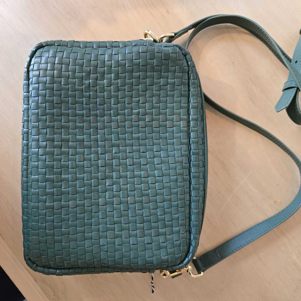 QUINCE green woven