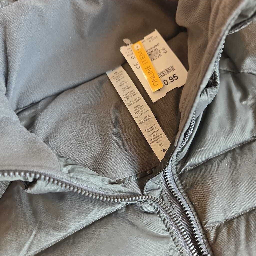 LULULEMON SZ 10 LARGE