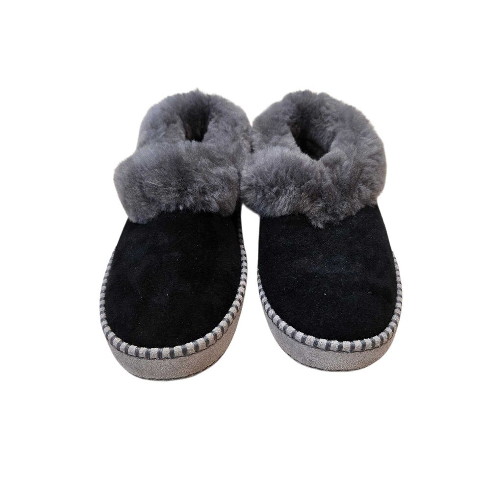 UGG SZ 7
