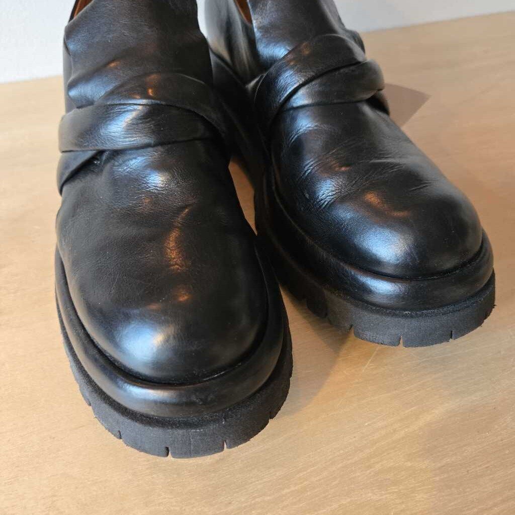 A.S. 98 SZ 41 = 10/10.5