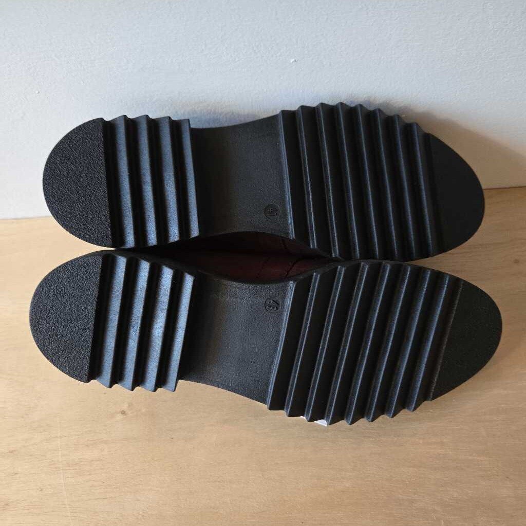 MIZ MOOZ SZ 41 = 10/10.5