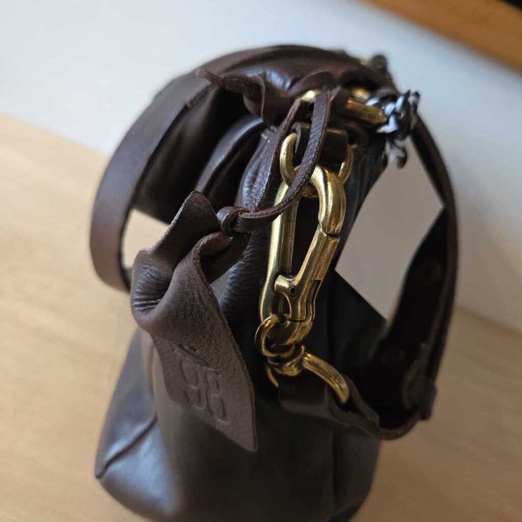 A.S. 98 leather shoulder bag