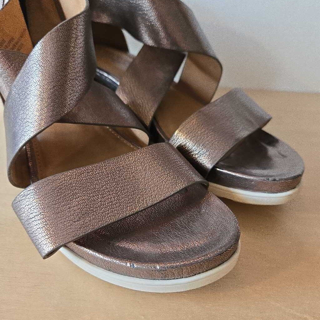COMFORTIVA SZ 7.5