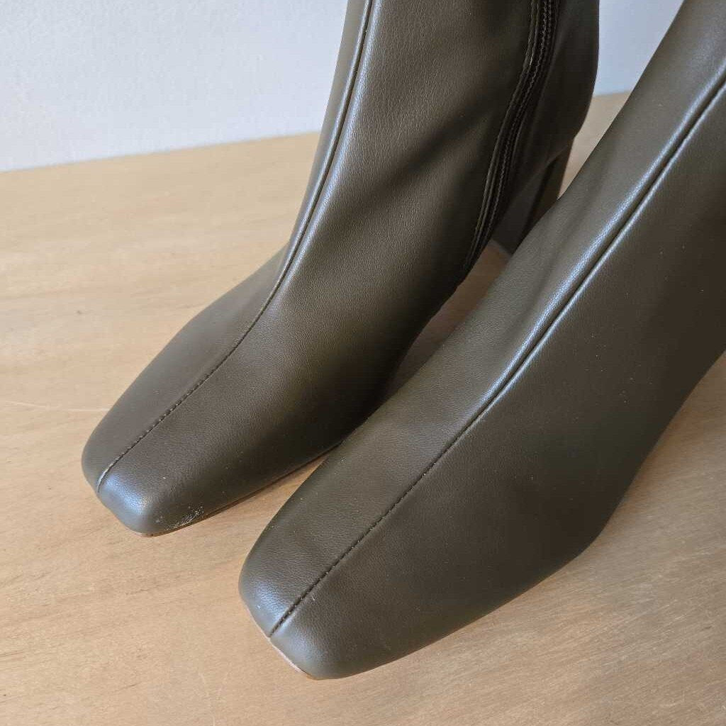 STEVE MADDEN HARLI OLIVE SZ 8.5 new
