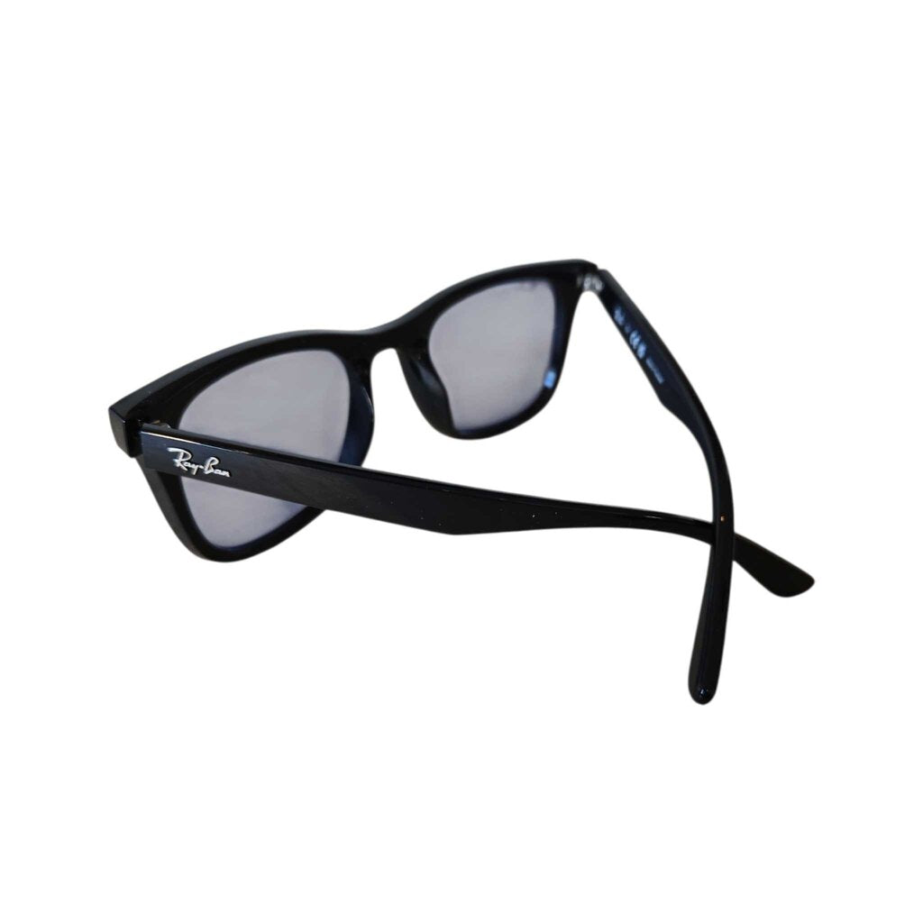 RAYBAN ORB4420 new 160.00 unisex