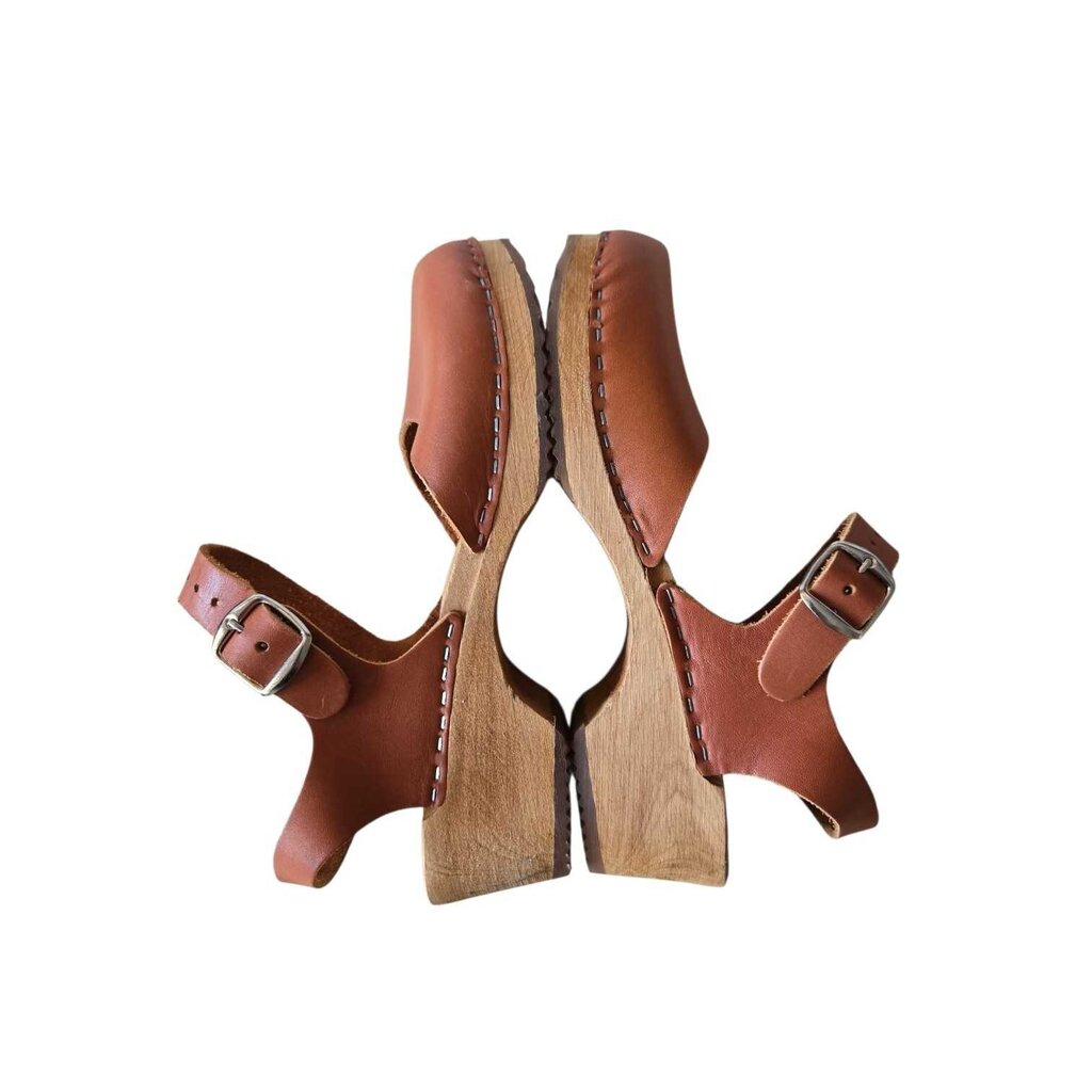 MIA SOFIA CLOG SZ 38 = 7.5/8