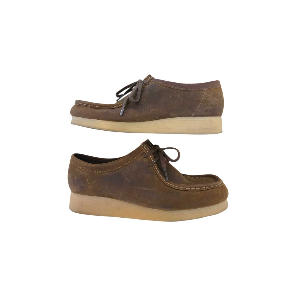 CLARKS WALLABEE LOW SZ 9.5