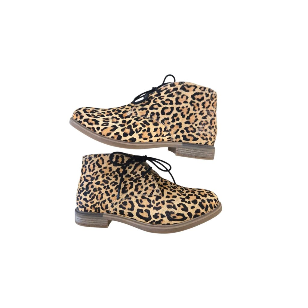HUSH PUPPIES BAILEY CHUKKA SZ 7.5