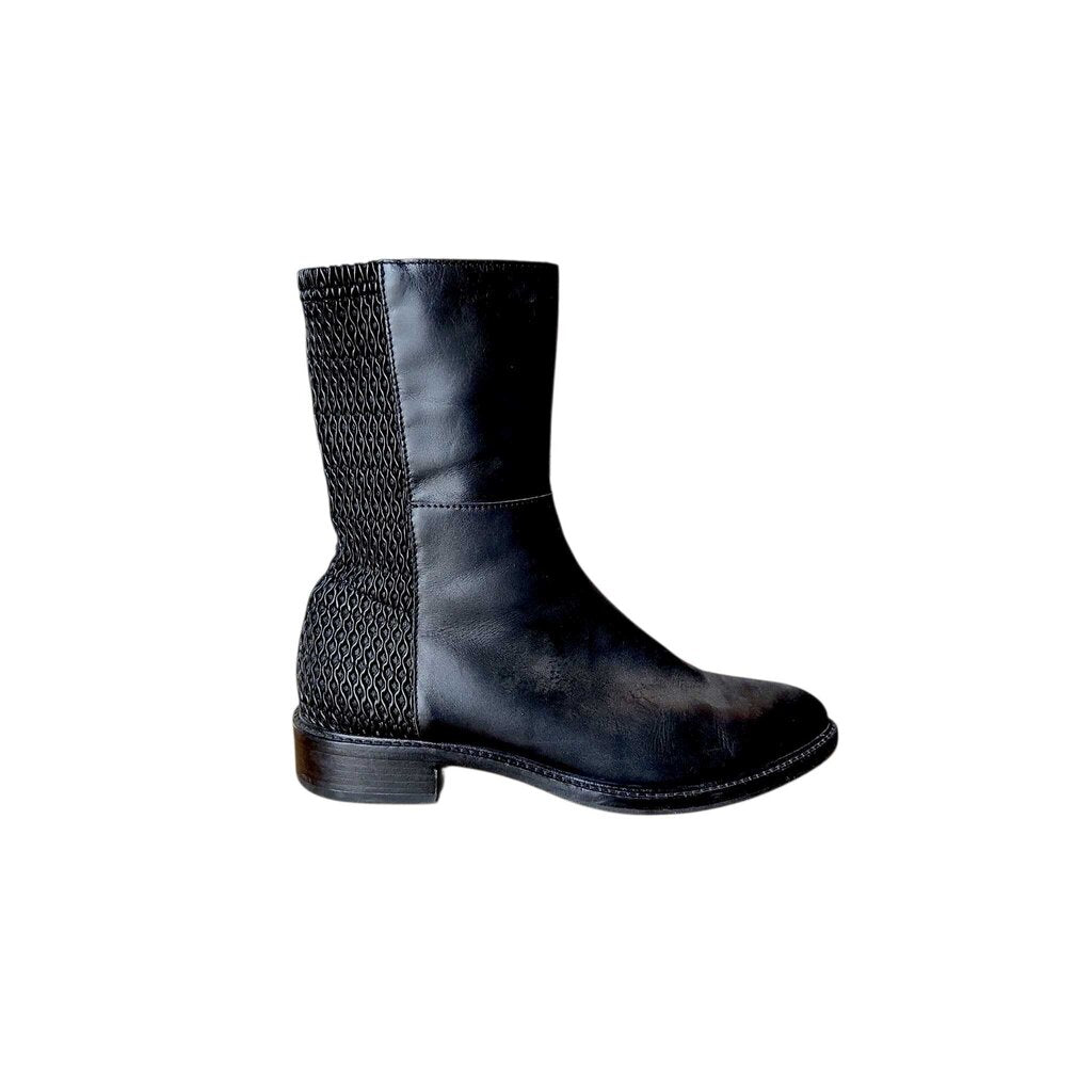 AQUATALIA waterproof retail 360.00 SZ 8.5