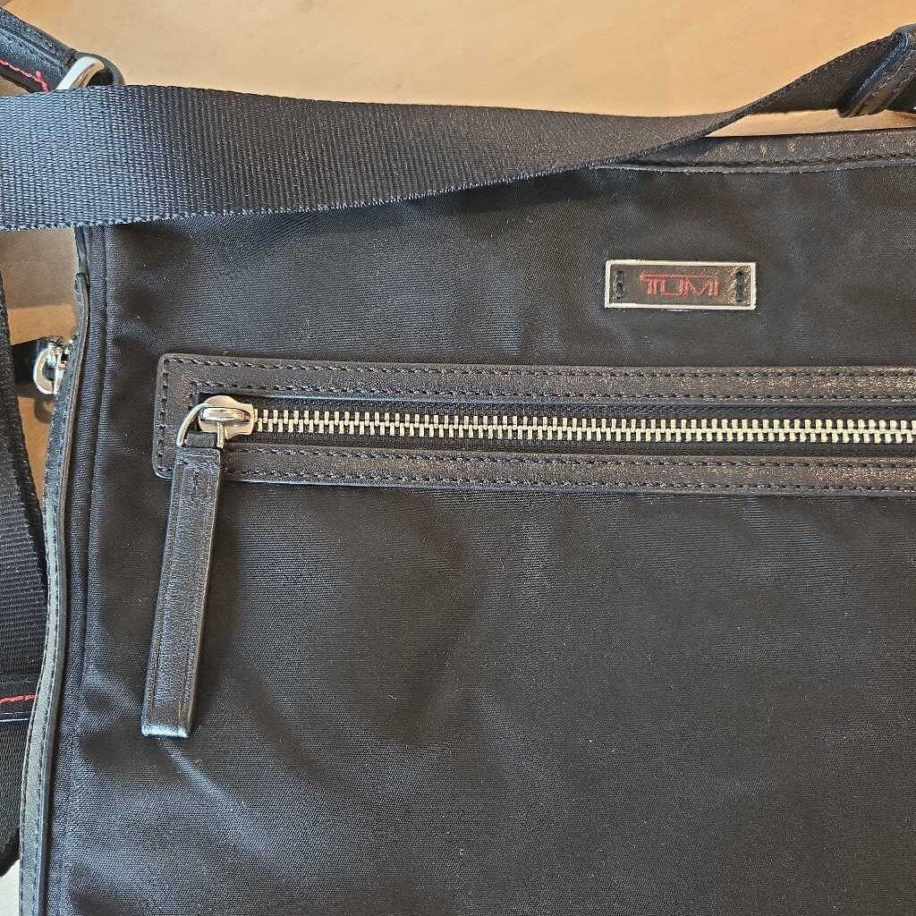 TUMI CROSSBODY